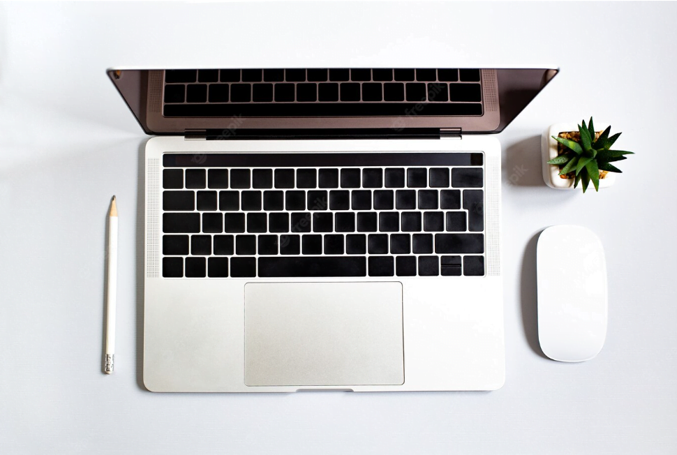 MacBook使用時に必要なおすすめ外付けアクセサリー7選