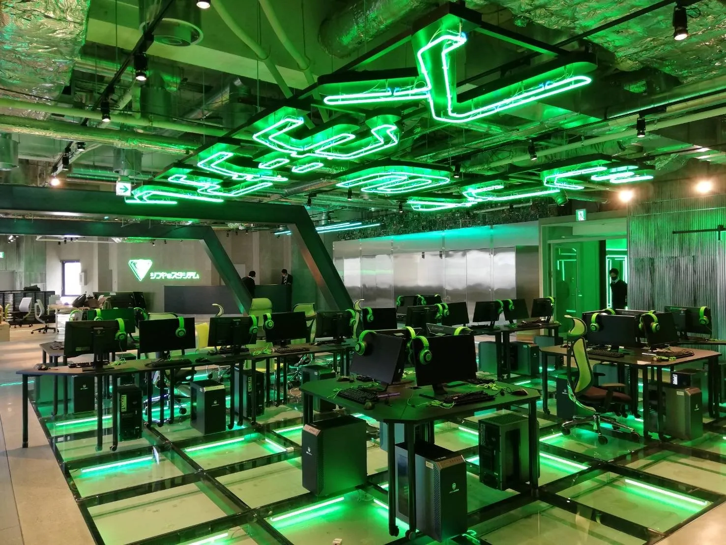 全国どこからでも受けられる！「eスポーツ高等学院」オンラインコースとは？