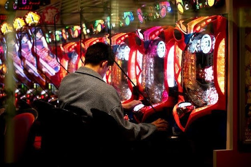 ジャグラーの基本的な打ち方は？ぶどう抜きのやり方も解説！